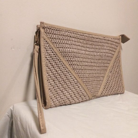 Vintage Elaine Woven Wristlet Pouch Bag Beige Women's - Picture 2 of 7